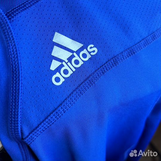 Футболка с длинным рукавом adidas