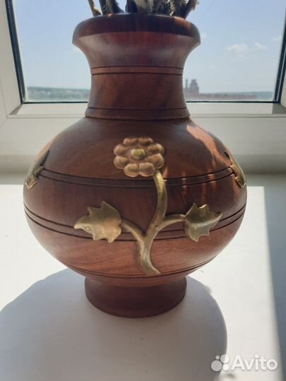 Ваза интерьерная