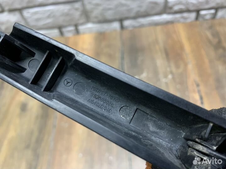 Mercedes Benz W166 GL Поводок стеклоочистителя