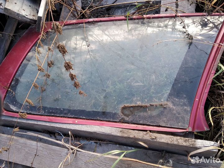 Стекло багажника и др. Зч. Ниссан ад 92г