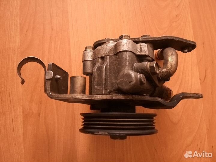 Насос гур Nissan cube