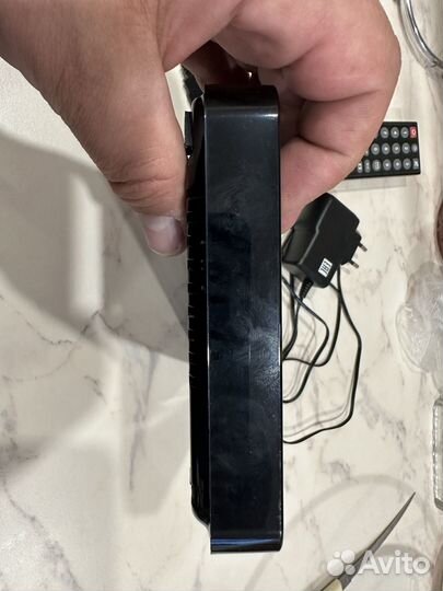 Приставка триколор B621L