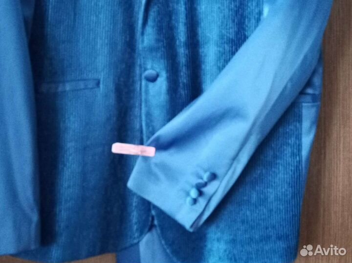 Костюм мужской