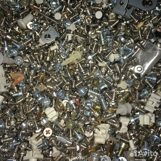 Компьютерный крепеж