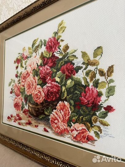 Картина вышитая крестом 