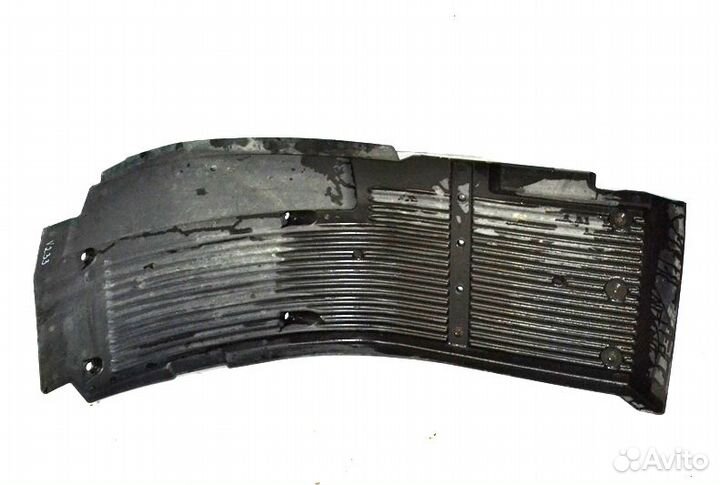 Крыло переднего моста, переднее левое volvo FH (01