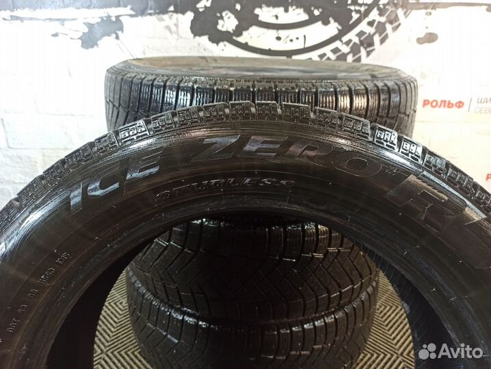Pirelli Ice Zero FR 235/55 R19 105H