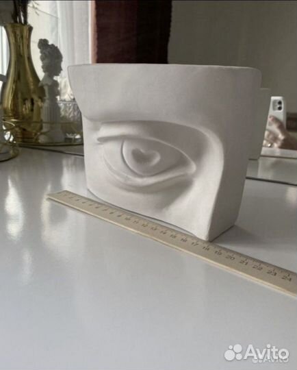 Гипсовое кашпо ваза глаз Давида