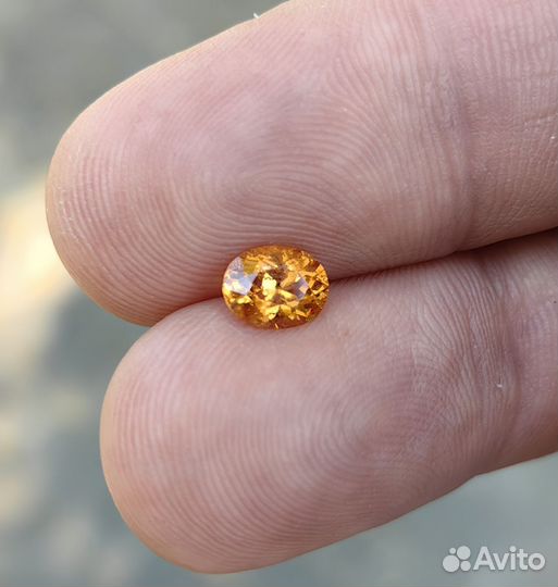 Гранат спессартин цвета Fanta + МГУ сертиф