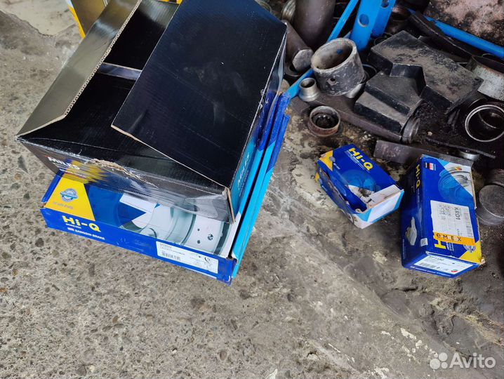 Комплект тормозных дисков и колодок Opel Astra J