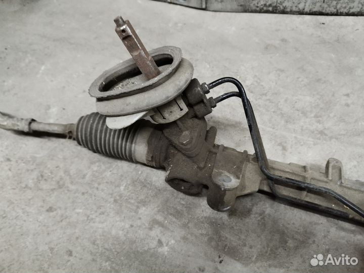 Рулевая рейка Renault Logan