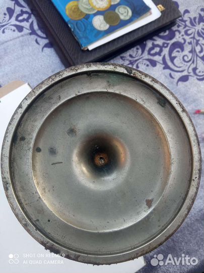 Старинный подсвечник