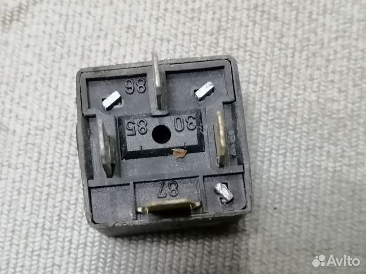 Реле 74552 Volvo 343-1984-1991