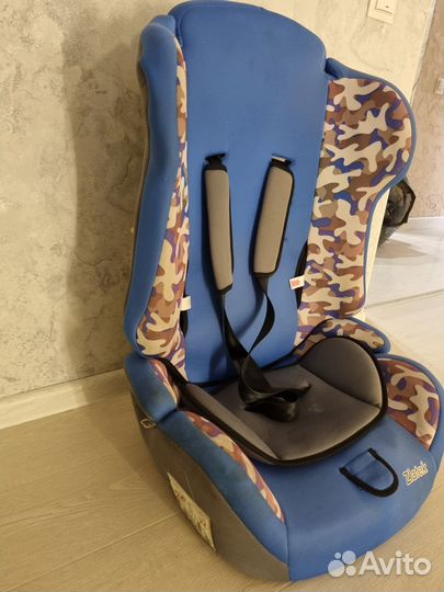 Детское автокресло 9-18 кг