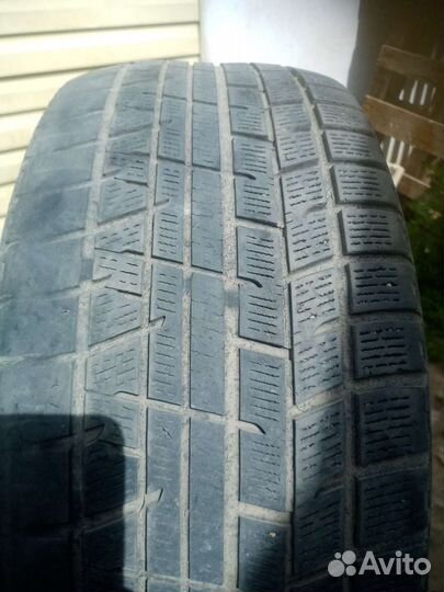 Yokohama Ice Guard IG50 235/45 R17 94Q