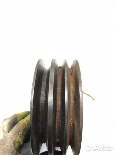 Шкив коленвала Isuzu Bighorn UBS69DW 4JG2 1997