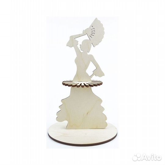 Салфетница из дерева