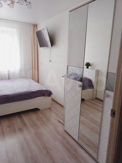 3-к. квартира, 57,1 м², 2/5 эт.