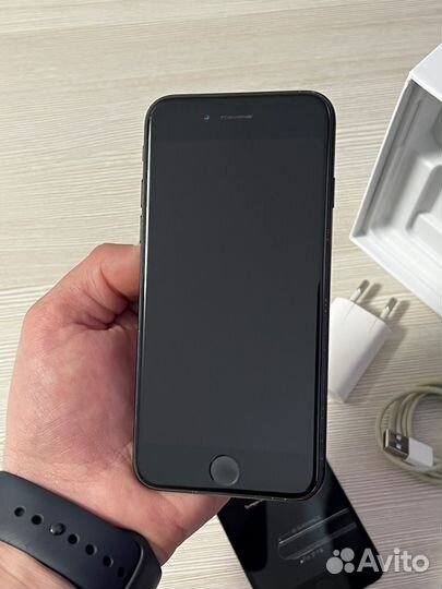 iPhone 7, 128 ГБ