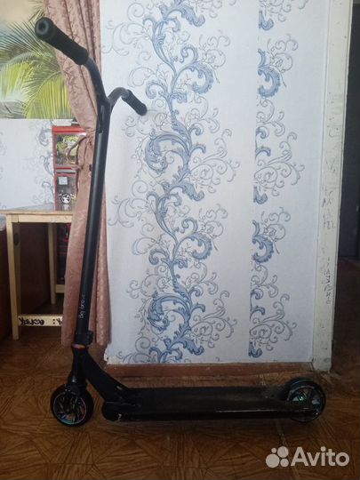 Трюковой самокат