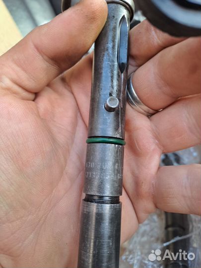 Топливные форсунки 059130202E 059130202G