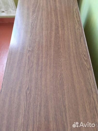 Письменный стол