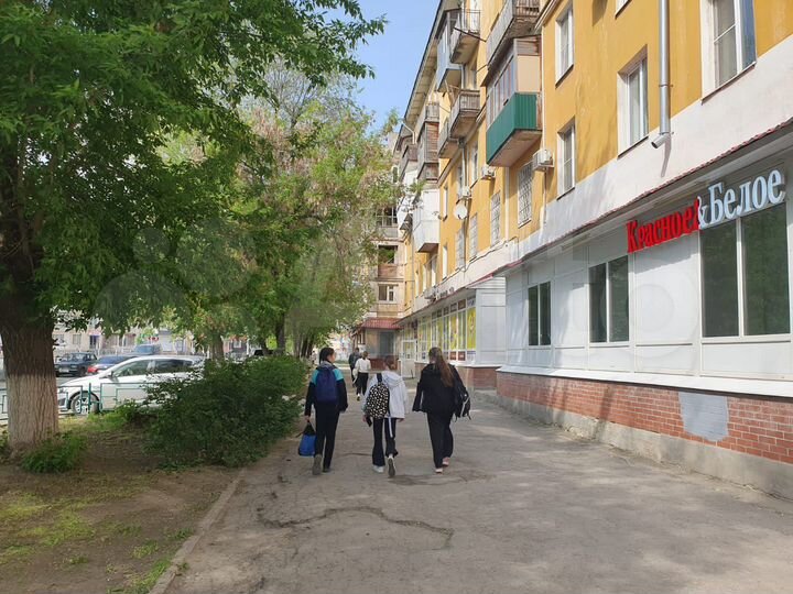 Сдается в аренду нежилое помещение 180 кв.м