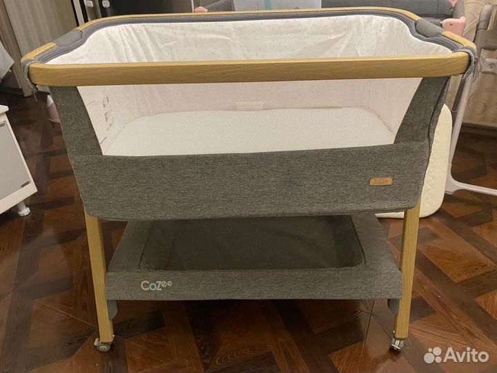 Колыбель приставная Tutti Bambini CoZee с колесами