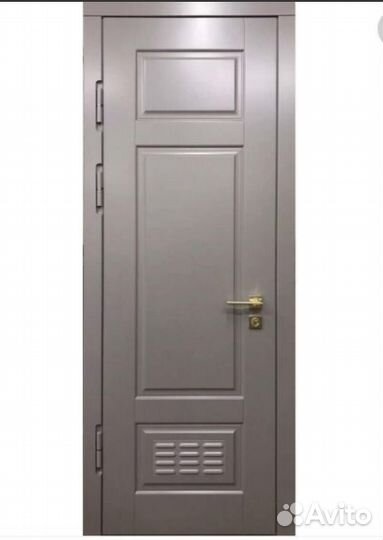 Входные двери в котельную с вент решеткой