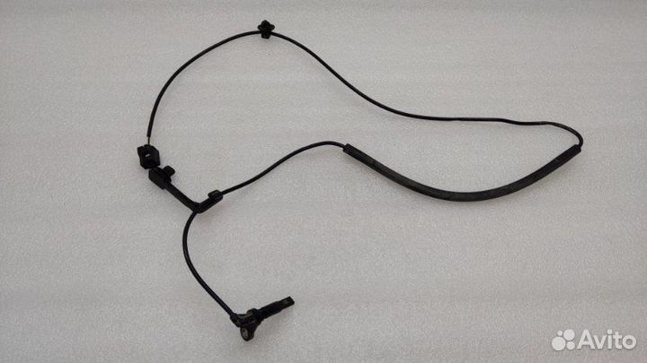 Датчик ABS передний правый Toyota Camry XV70