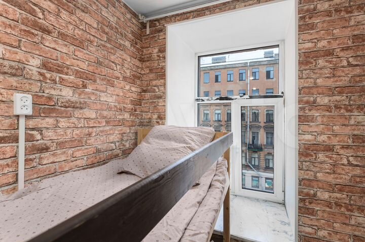 Комната 28 м² в 3-к., 4/4 эт.