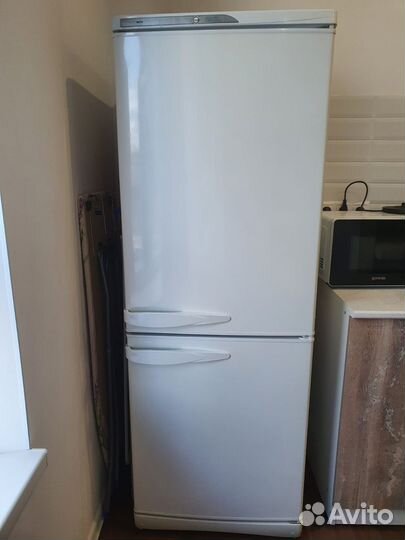 Холодильник бу stinol рабочий