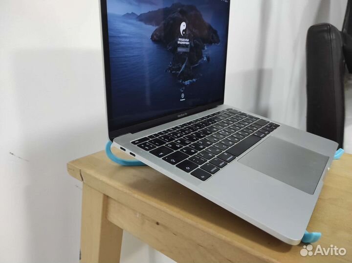 Подставка охлаждающая для ноутбука