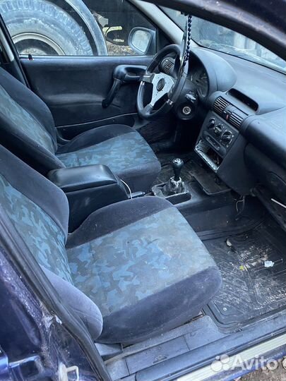 В разбор на запчасти opel corsa b