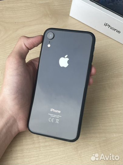 iPhone Xr, 64 ГБ