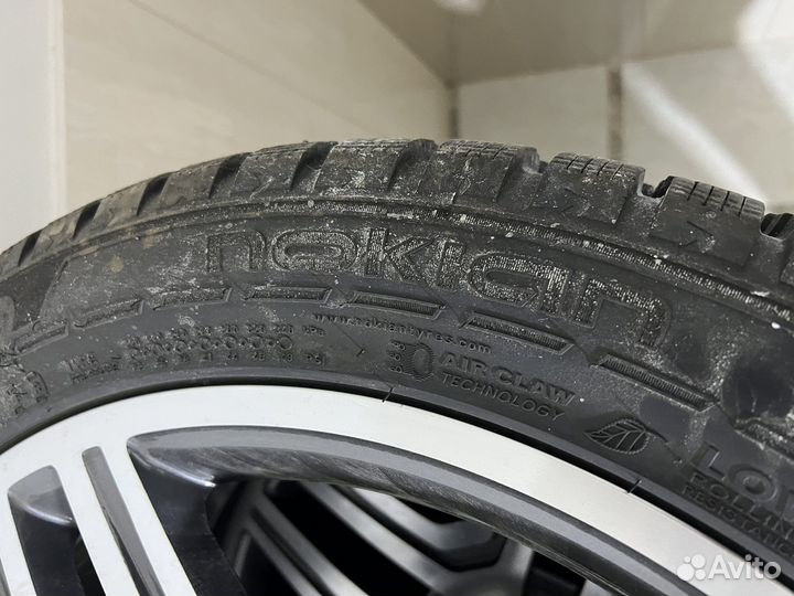 Nokian Tyres Hakkapeliitta 7 SUV 295/40 R21