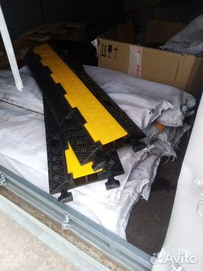 Кабельный трап 2х и 3х канальный