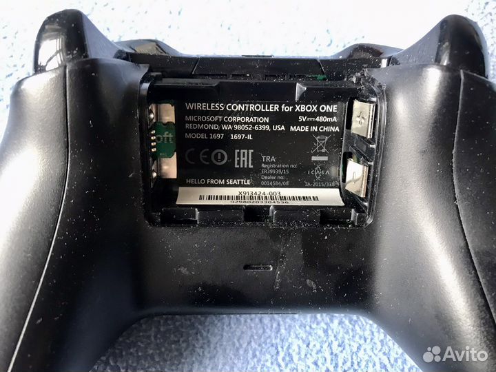 Геймпад Xbox One 1697