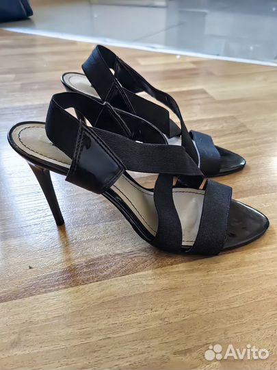 Босоножки женские 37 размер