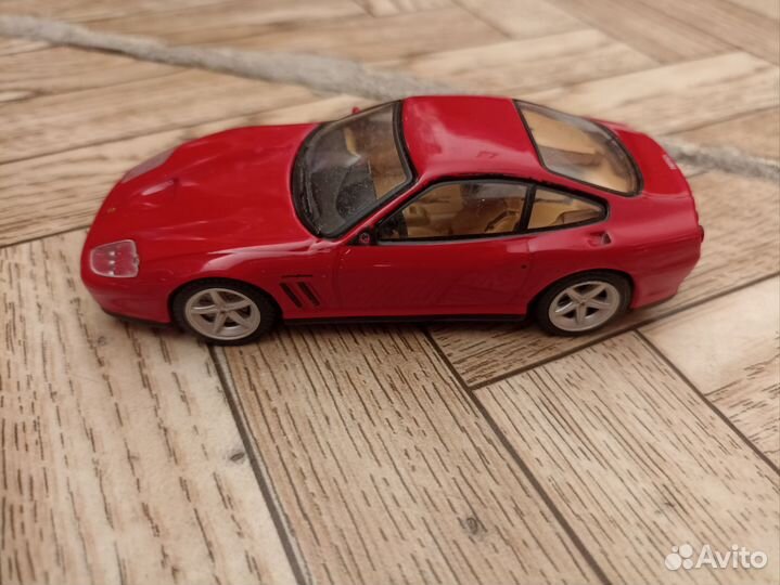 Модель машины Ferrari 550 Maranello
