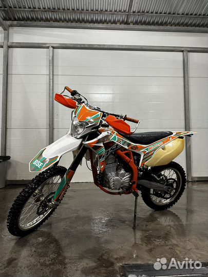 Эндуро кроссовый мотоцикл питбайк BSE Z6-250e