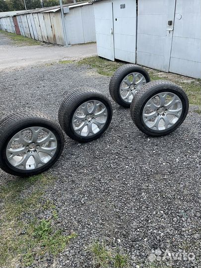 R19 Continental Contact UHP 255/50, PCD 5x120 DIA 74.1