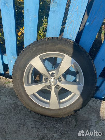 Зимние шины на литых дисках