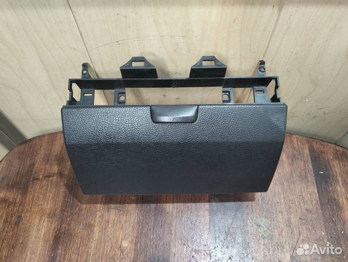 Бардачок Mazda 6 GG рест. 2006 GJ6AG0245A