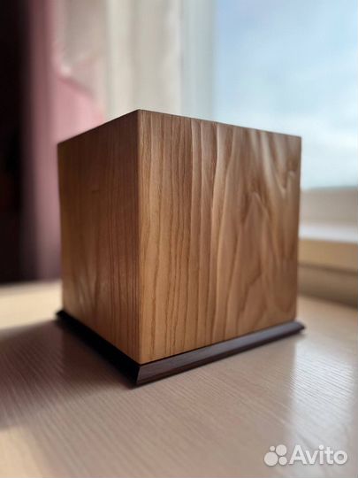 Светильник прикроватный