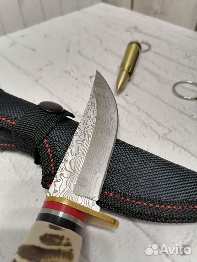 Нож Дамаск рог