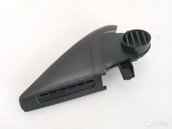 Накладка зеркало передняя левая Skoda Octavia A5