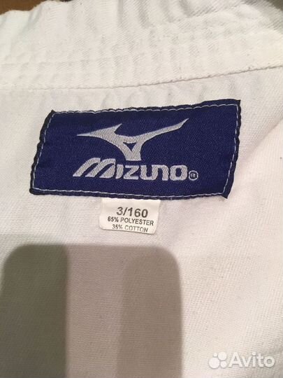 Продам кимоно и перчатки