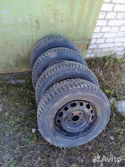 Колесо в сборе зимние R15