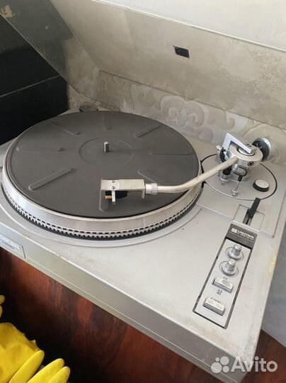 Проигрыватель винила СССР